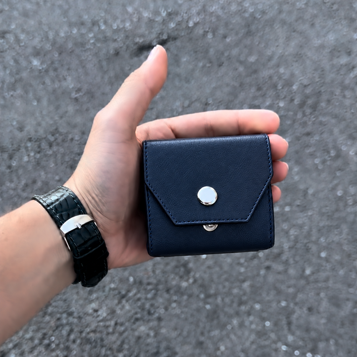 Cash wrap wallet